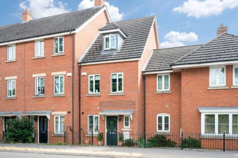 Mallard Court, Oakham, LE15