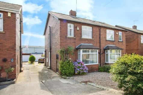 Denby Dale Road, Wakefield, WF2
