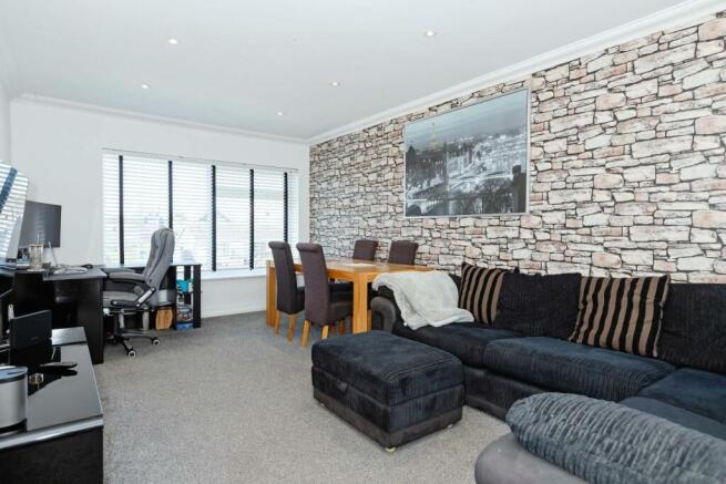 4 St Nicholas court_10.JPG