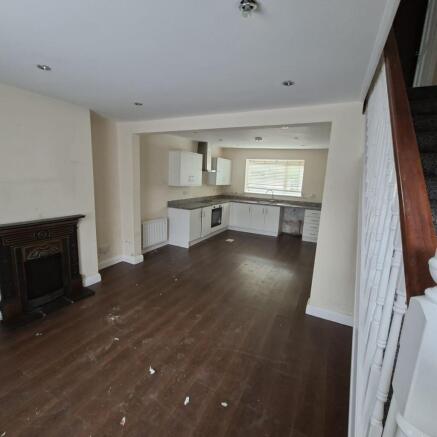 Kitchen and Lounge