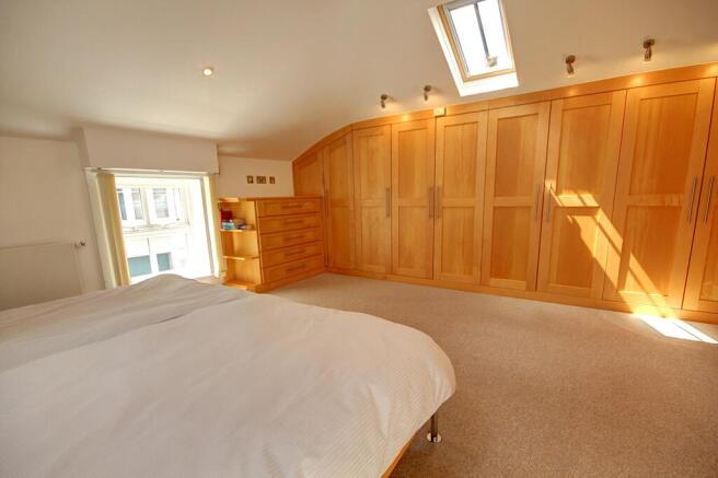 2 bed Detached for sale Image 10