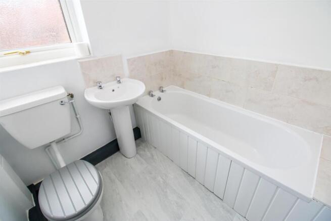 3 bed Terraced for sale Image 7