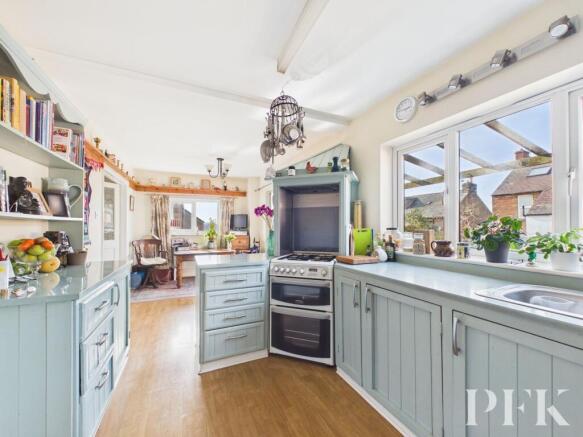Kitchen / Dining