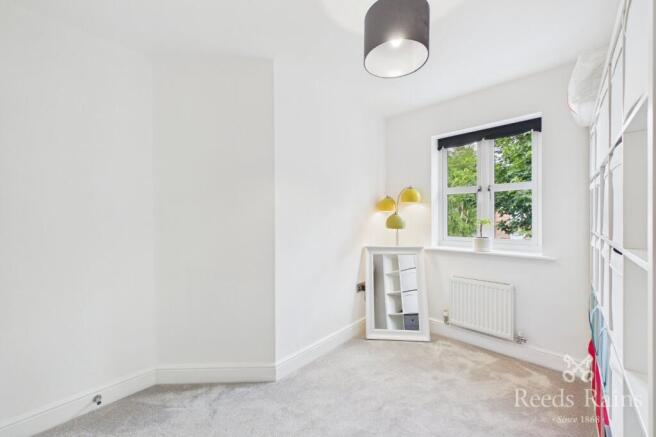 3 bed Terraced for sale Image 11