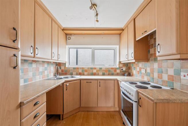 Kitchen.JPG