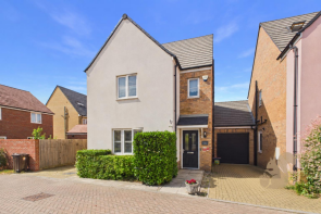 10, Giraffe Row, Colchester CO3 8DB