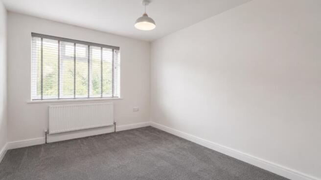 3 bed Terraced for sale Image 12