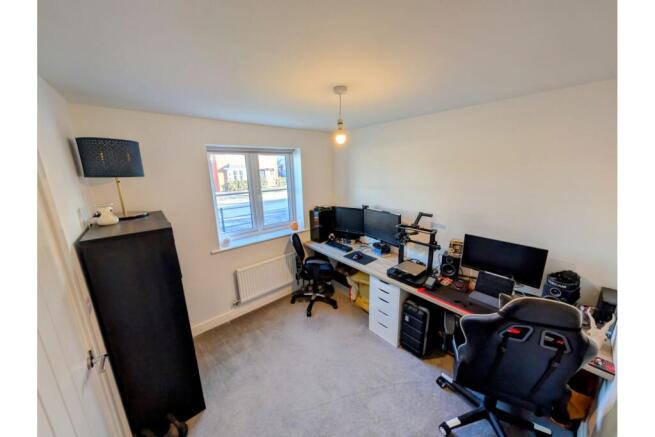 Photo 10