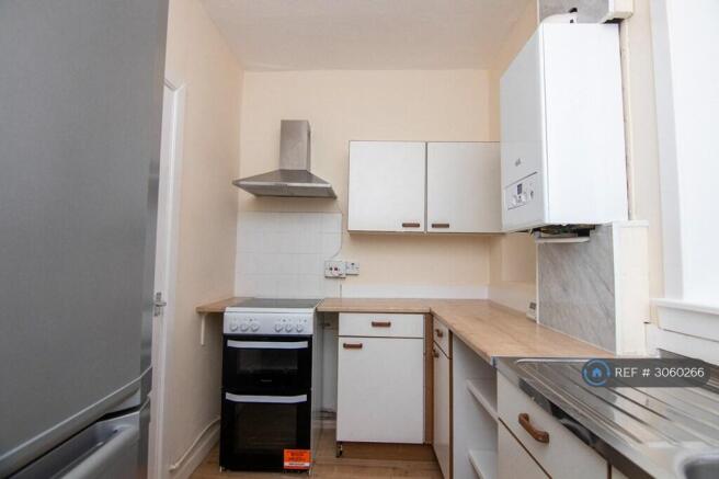Kitchen With Cooker And Worktop Space