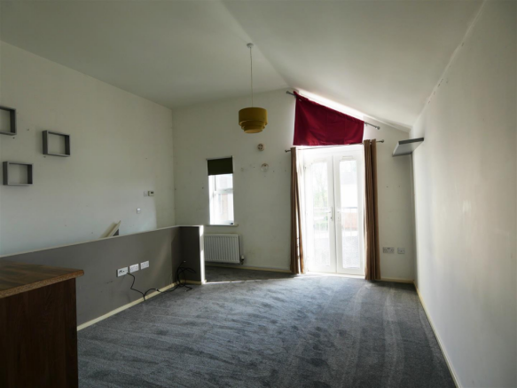 2 bed Apartment for sale Image 7