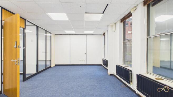 Not Specified to rent Image 4