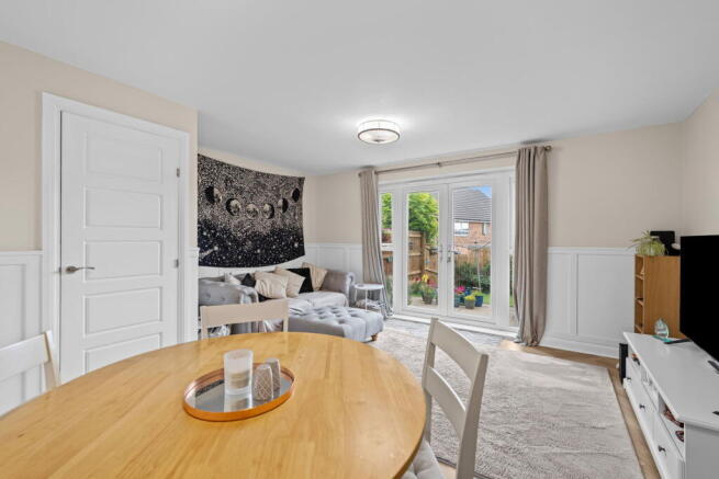 3 bed Semi-Detached for sale Image 9