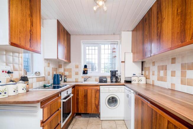 Kitchen 1