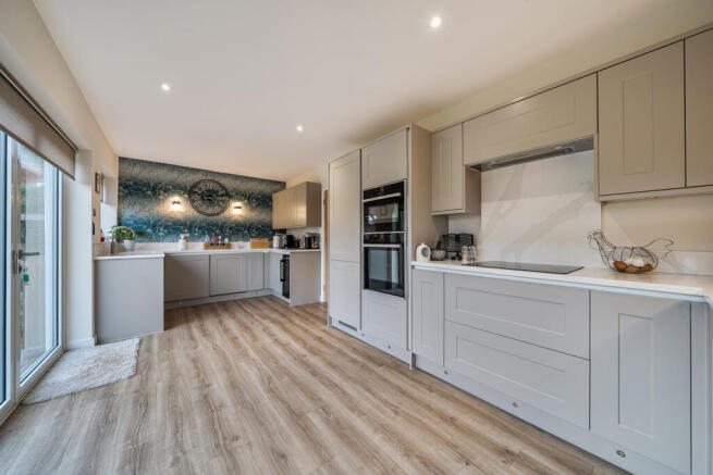 1417669-10-6994b3...