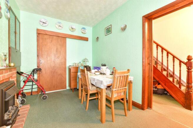 Lounge/ Diner