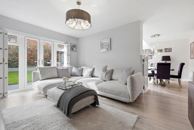 12_012_img_4322_r...