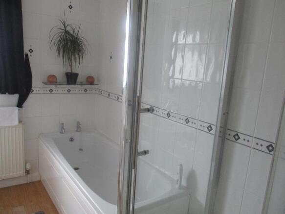 a-pinecroft16.bath.JPG