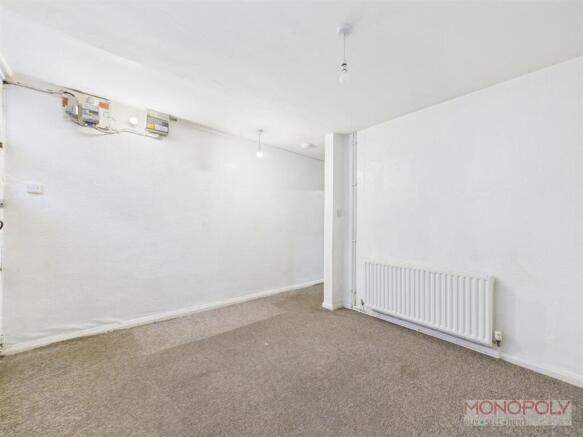 CAM04439G0-PR0191-STILL002.jpg
