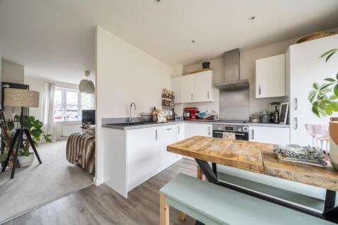 Murdoch Road, Blythe Valley Park, Shirley, Solihull, B90