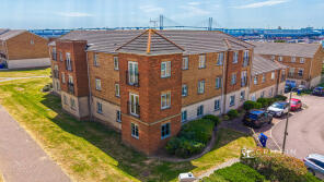 15, Ambleside, Purfleet-on-thames RM19 1PT