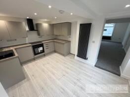 11, Windsor Place, Treharris CF46 5AD