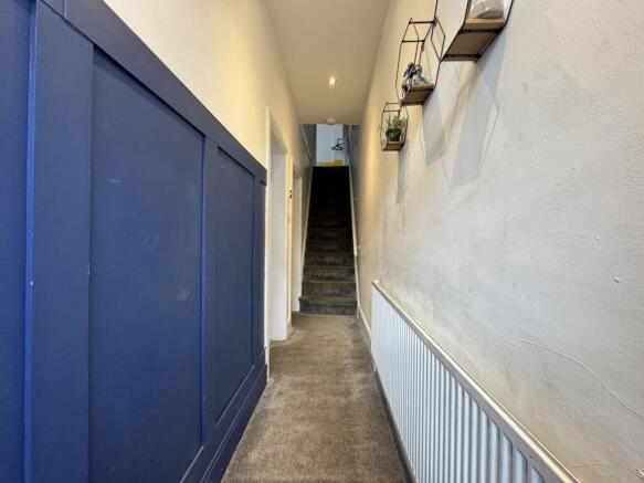 4 bed Terraced to rent Image 4