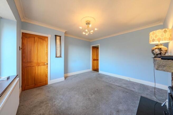 3 bed Town House for sale Image 12