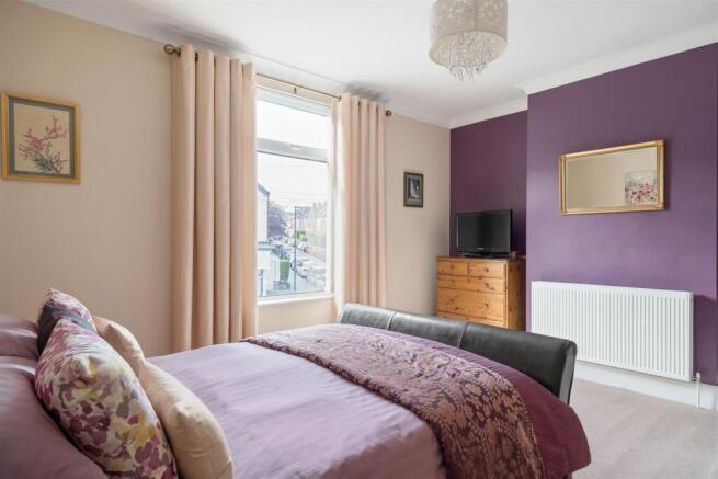 3 bed End of Terrace for sale Image 9