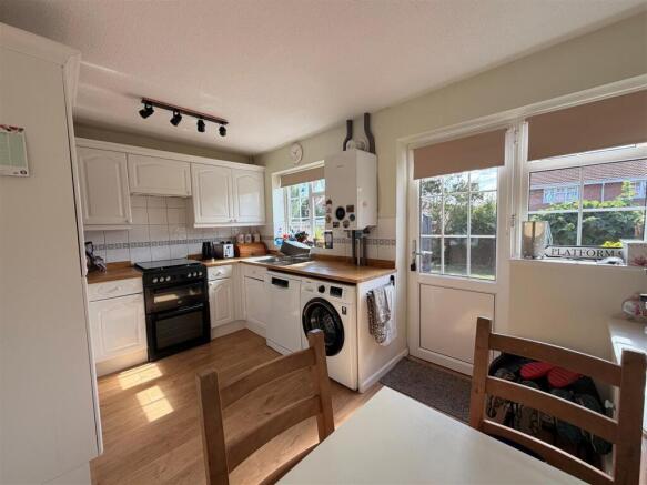 New Kitchen 3.jpg
