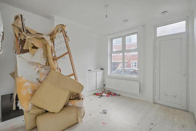 94 Lansdowne Road, Leicester LE2 8AR