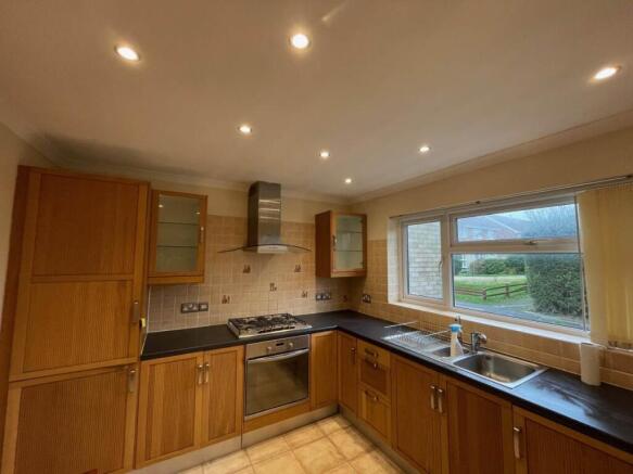 kennford 16 kitchen