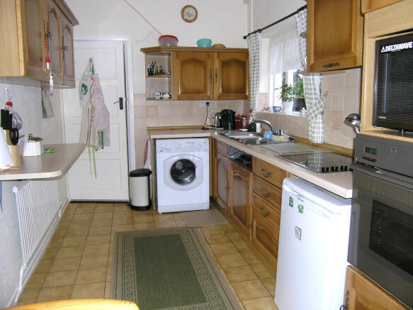 Photo 6