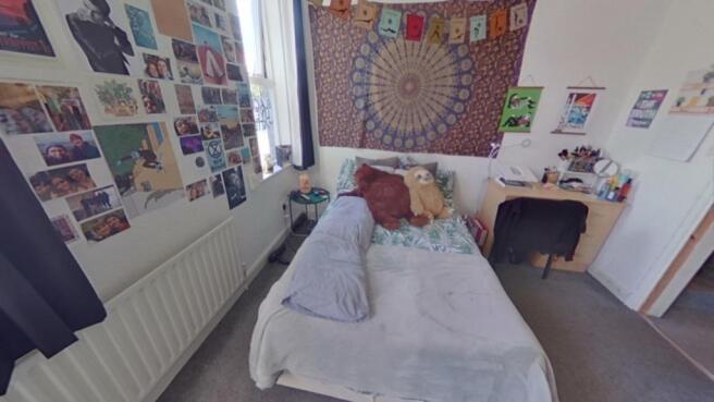 6 bed Terraced to rent Image 7