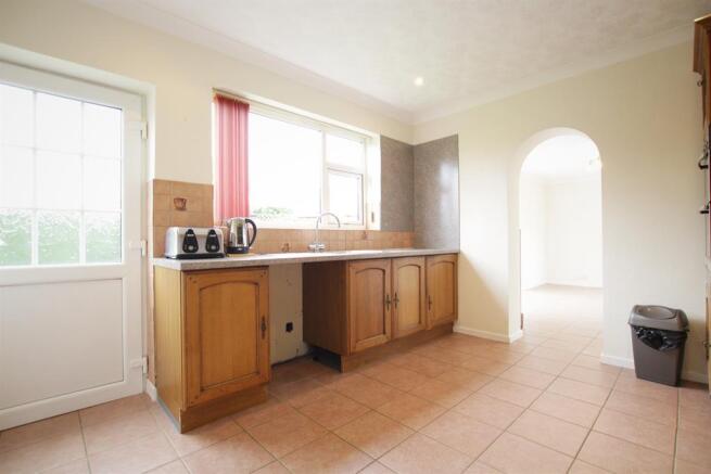 Kitchen pic2