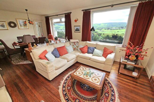 3 bed Detached for sale Image 4