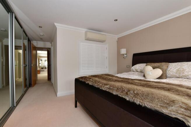 Bedroom In Annex
