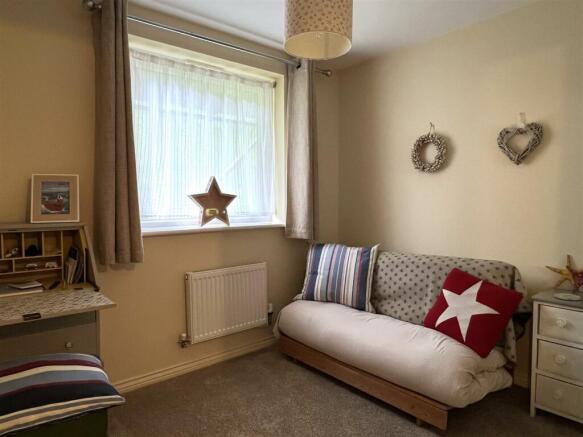Bedroom: