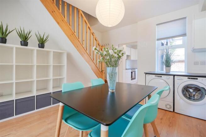 3 bed Terraced for sale Image 8