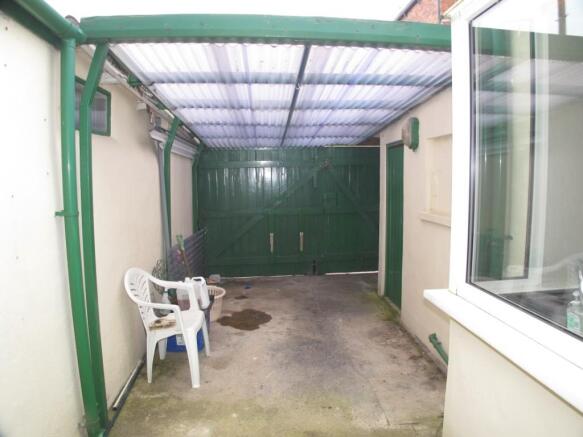 Rear gates/parking