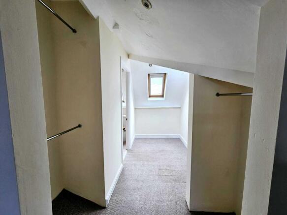 3 bed Maisonette for sale Image 10
