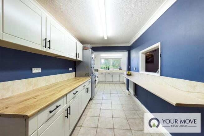 Kitchen / Breakfast