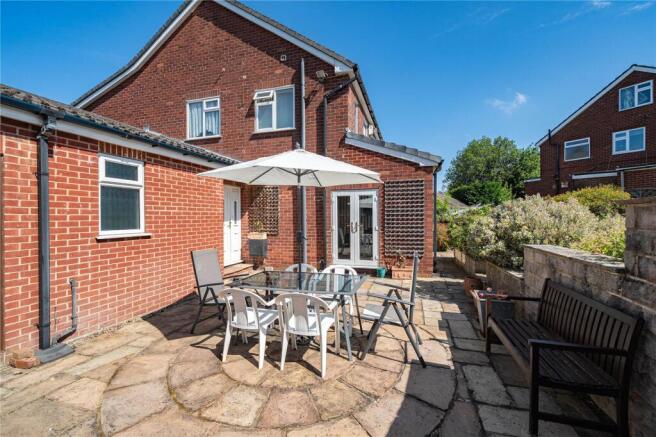 4 bed Semi-Detached for sale Image 12