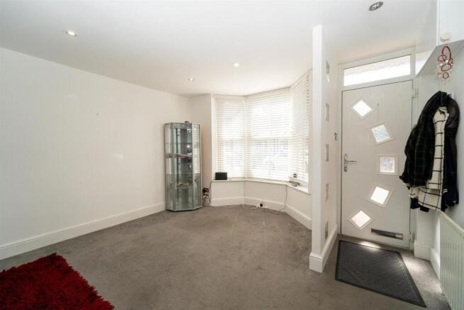 005-52 Malden Road.jpg