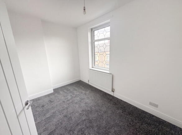 2 bed Terraced for sale Image 10