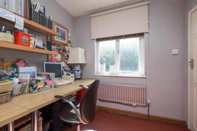 3 bed Semi-Detached for sale Image 10