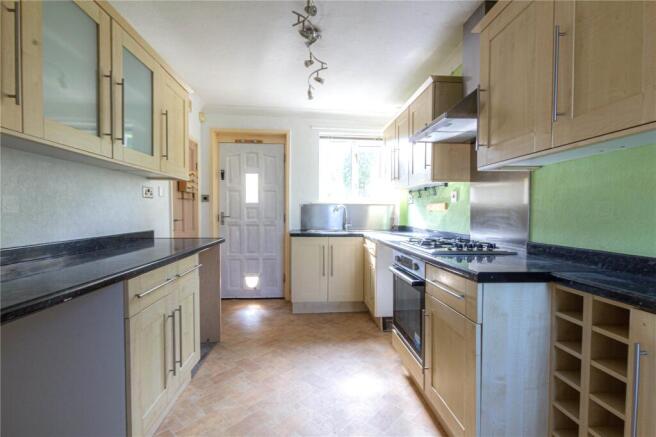 2 bed Terraced to rent Image 7