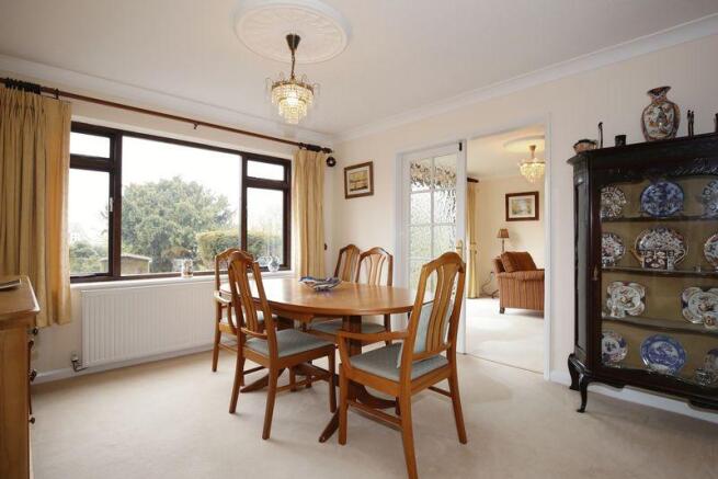DINING ROOM 1