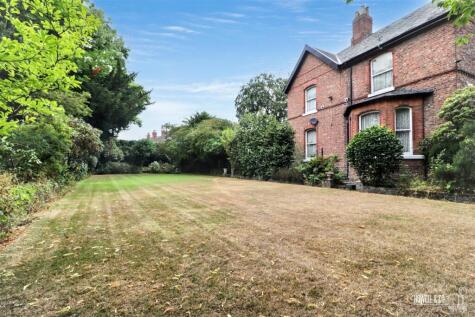 Hill Top Road, Stockton Heath, Warrington