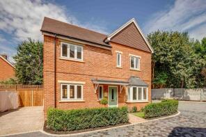 15, Jubilee Road, Downley HP13 5TP
