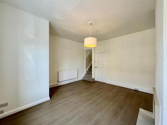 2 bed Terraced for sale Image 8
